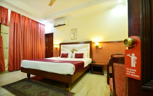 OYO 7219 Corporate Inn