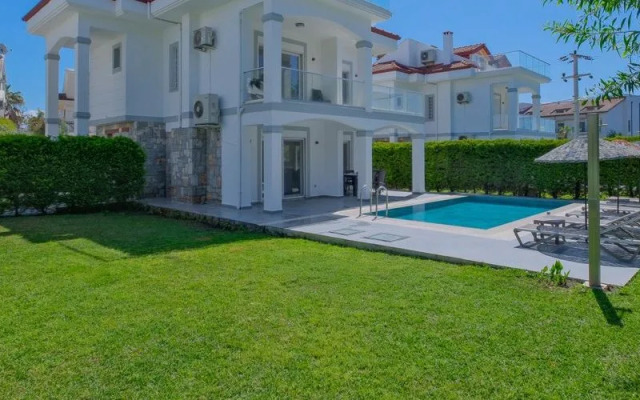 Villa Almira 2