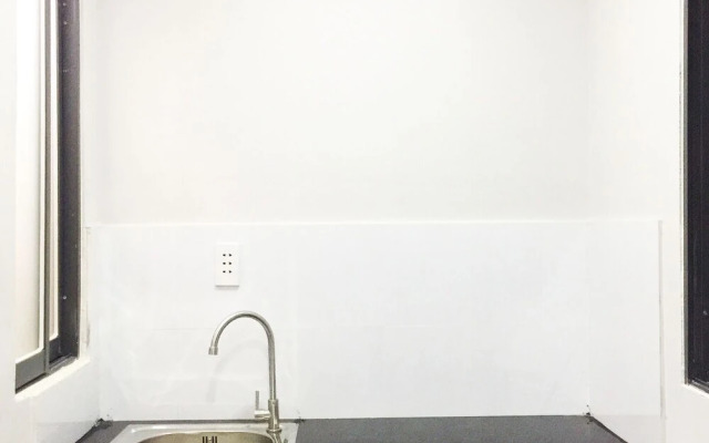 Airanc 605 - Airport Apartments and Cars