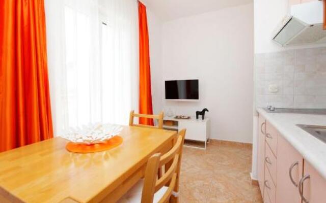 Apartments Villa Adria Bol