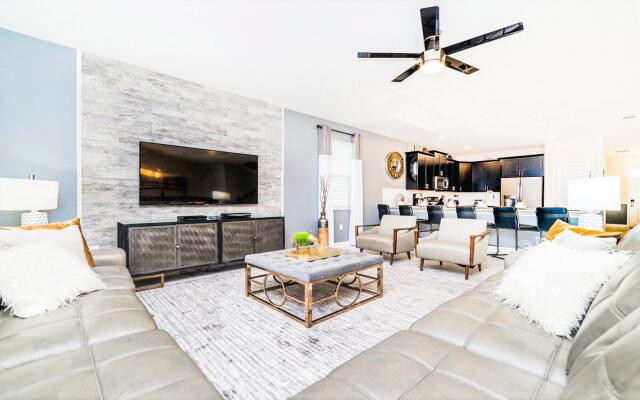 9BR Pool SPA Game Close to Disney