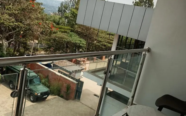 Fanfare Suites