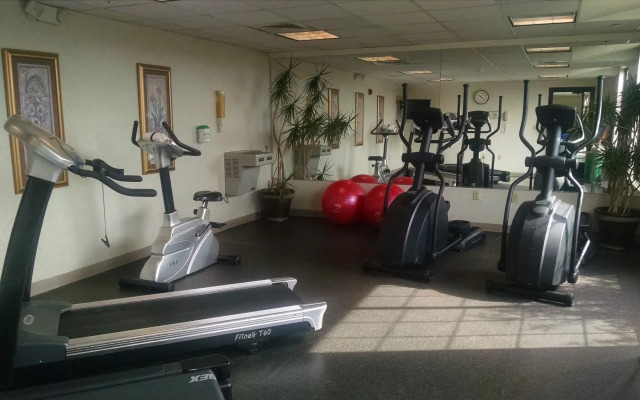 Holiday Inn Express Hotel & Suites Providence-Woonsocket by IHG