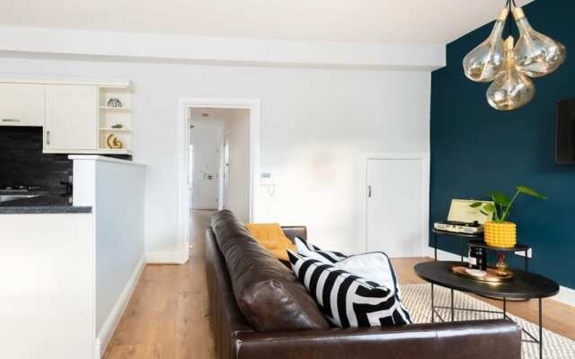 The Heart of Camden - Modern & Central 2bdr Apartment