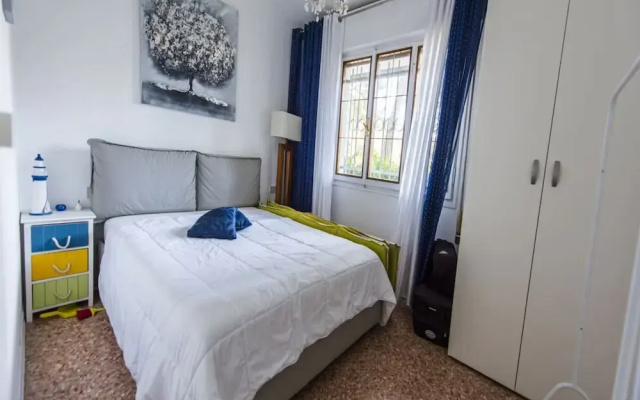 Exclusive Villa With Pool Near the Beach