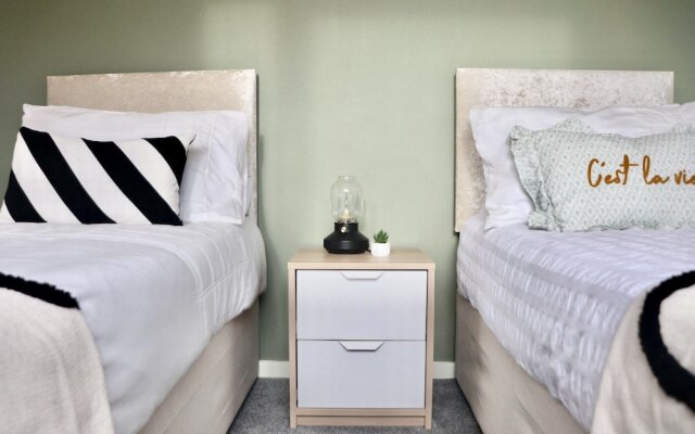 Stunning 1 Bedroom Apartment in Central London
