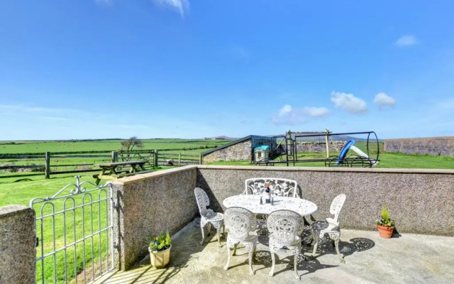 Holiday Home Stabal y Rhyd