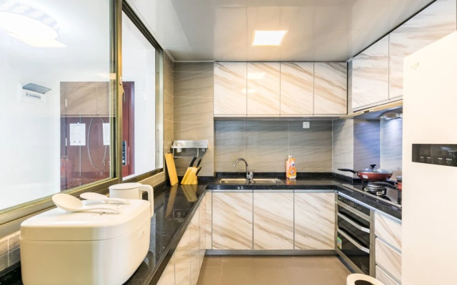 Locals Boutique Apartment Qianshan No.6