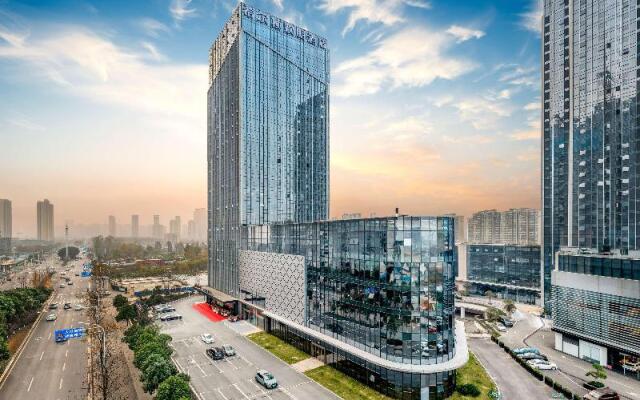 Hampton by Hilton Wuhan Railway Station – Outside – Wuhan