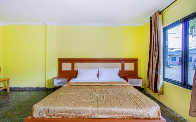 Halay Inn Tanjung Marowa