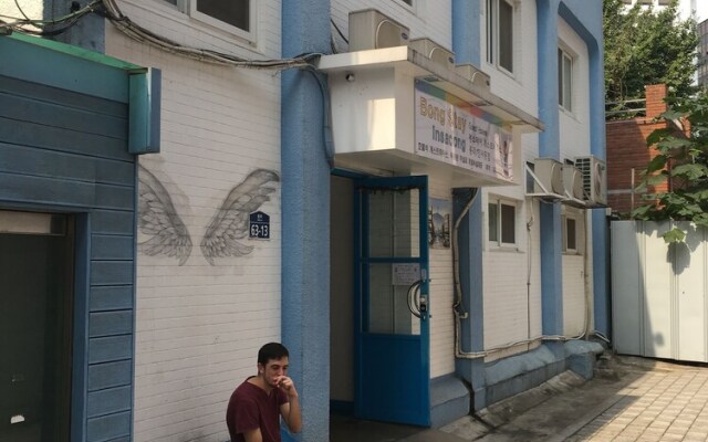 Bong Stay Insadong