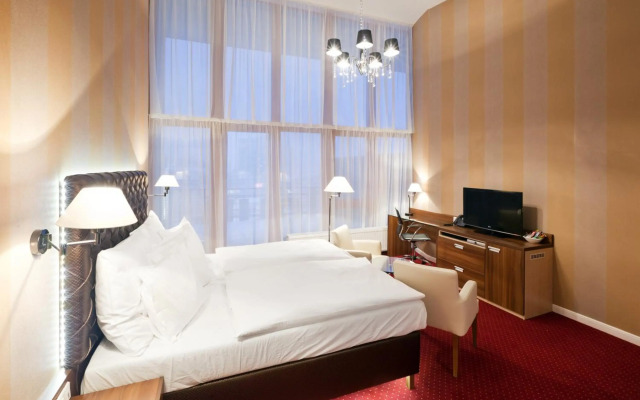 Pytloun City Boutique Self Check-in Hotel