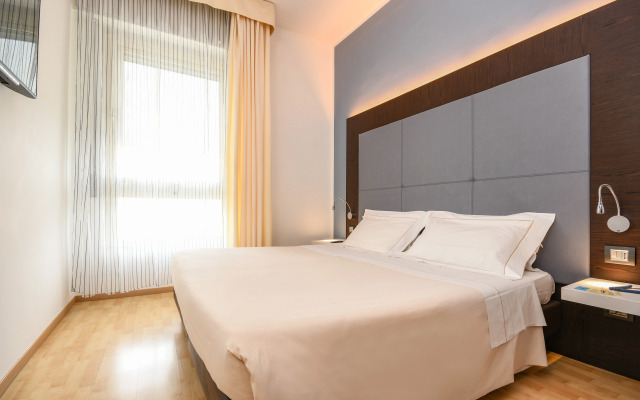 Hotel City