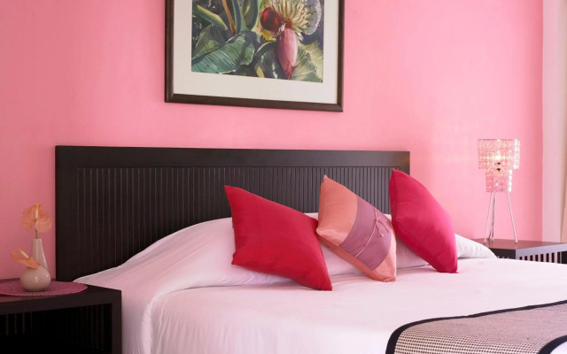 Veranda Lodge Hotel