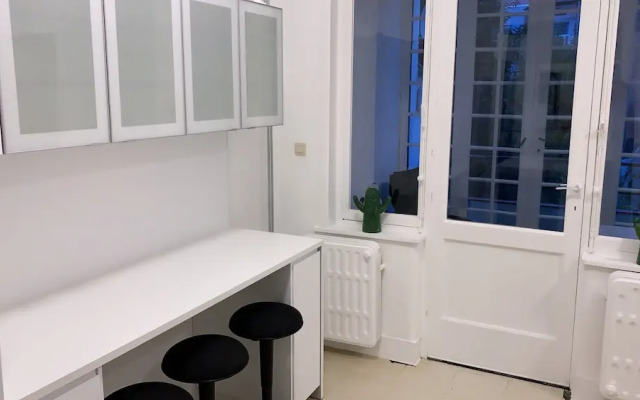 Apartment Brussels Expo + Tours & Taxis