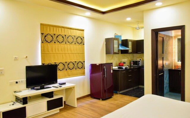 When In Gurgaon - Service Apartments Next to Artemis Hospital