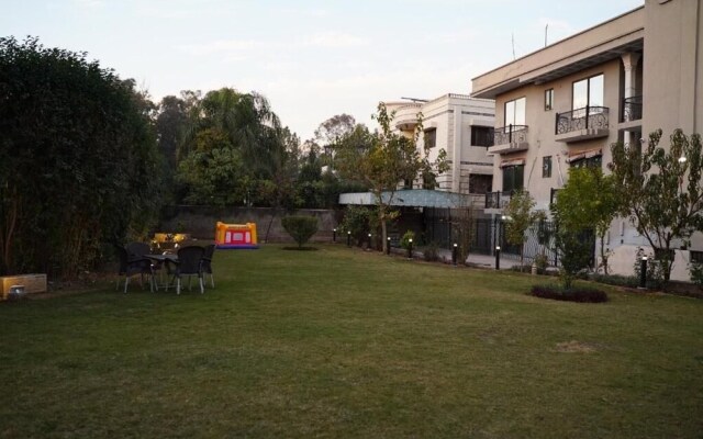 La Maison Hotel Islamabad