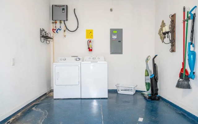 Spacious 3bed Near Convention Center Parks