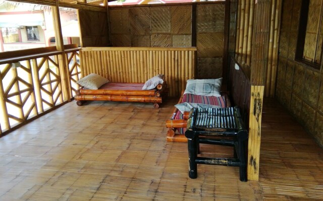 Anilao Dive Inn - Hostel