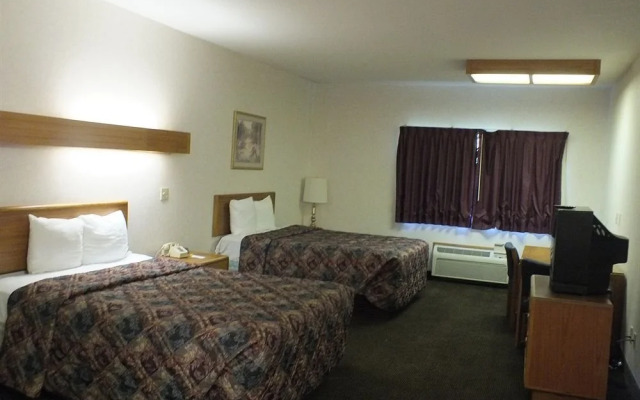 Days Inn By Wyndham Indianapolis Off I 69