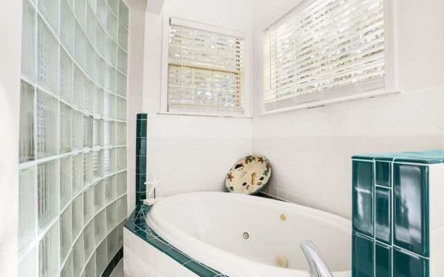 Lakeside Sandcastle at Kokomo