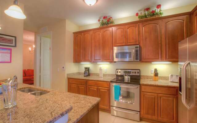 5036 Shoreway Loop #303,