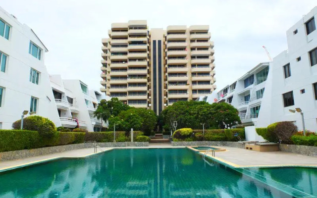 Chom Talay Condominium by 9A