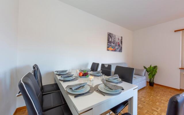 Garden On The Lake in Gambarogno Vira