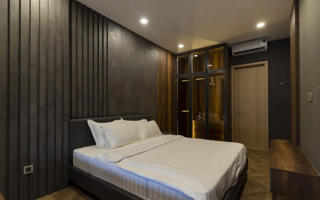 Midtown by Saigon