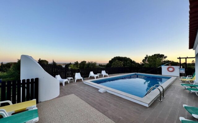Tavira Vila Formosa 1 With Pool by Homing