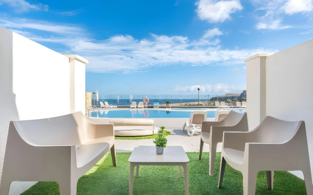 Occidental Roca Negra – Adults Only