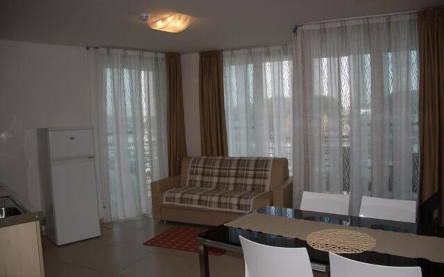 Residence Aprilià