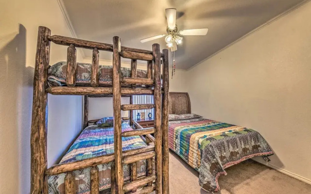 Cozy Cloudcroft Cabin w/ Deck & Gas Grill! - фото 5