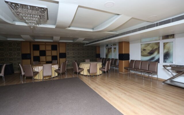 OYO 5663 GS Inn