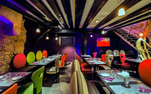 Le B. Suites, Chambres & Restaurant