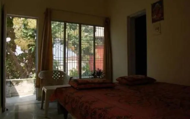 Maruti Guest House