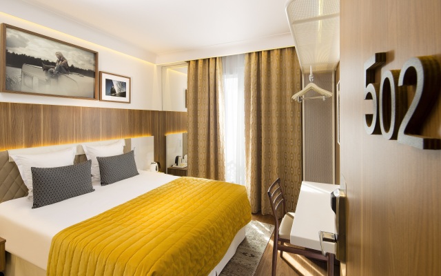 Eiffel Turenne Hotel