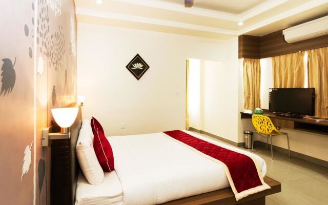 OYO 378 Aira Apartments Near Manipal Hospital