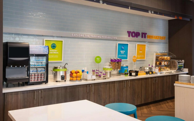 Tru by Hilton Jacksonville South Mandarin