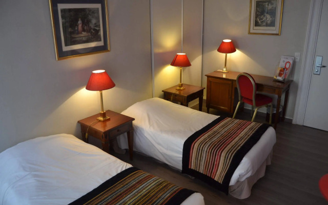 Brit Hotel Les Comtes de Champagne Centre Historique