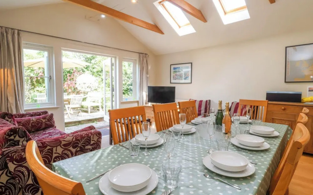 Samphire House