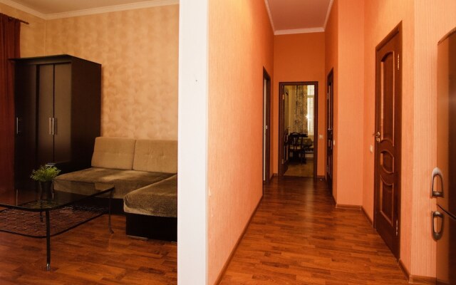 LUXKV Apartment on Old Arbat