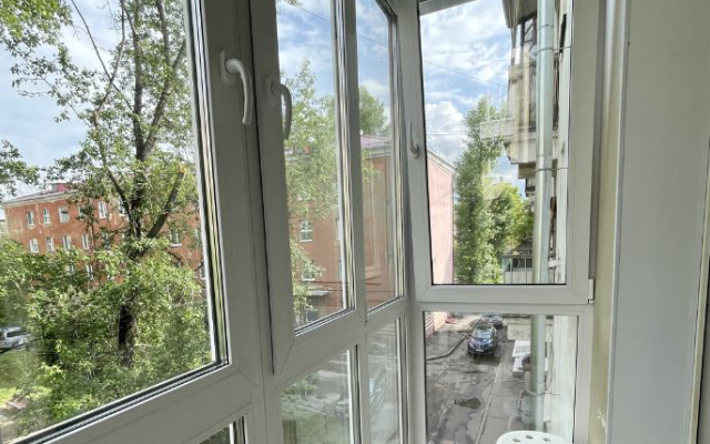 Apartamenty na ulitsa Karla Marksa 18