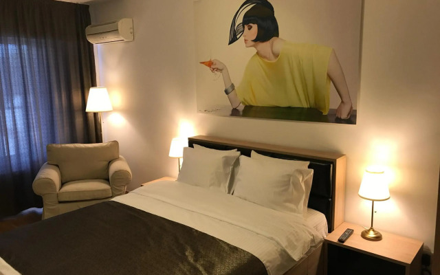 NewTown Bucharest Apartment