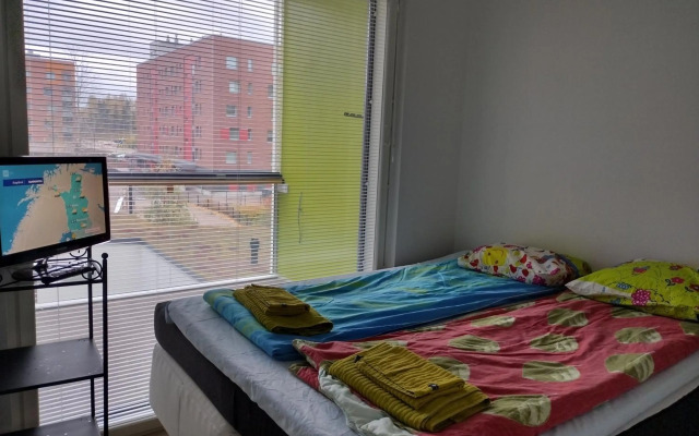 Helsinki Private-Yksityinen-Частный Room in Shared Flat among Centre-University-BusTrainStation