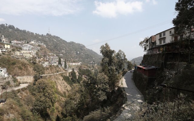 OYO 12487 Home2BHK Clock Tower Mussoorie