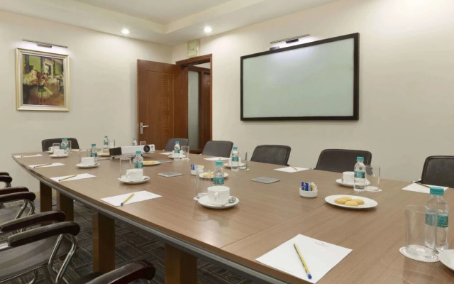 Goroomgo  Sukhman International Amritsar