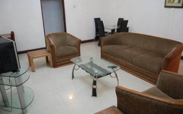 Piccadilly Suites and Luxury Apartment