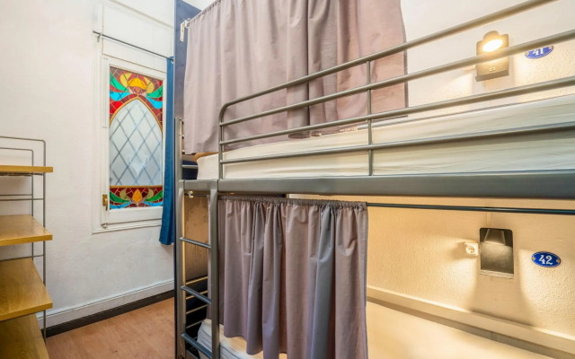 Casa Barcelo Hostel