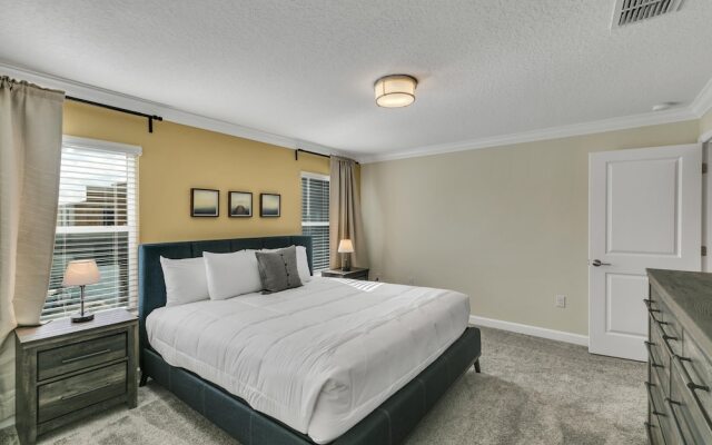 Stylish Family Home Private Pool Stl111